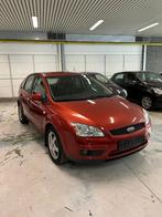ford focus met keuring verkoop en garantie, Auto's, 4 deurs, Zwart, 4 cilinders, Leder en Stof