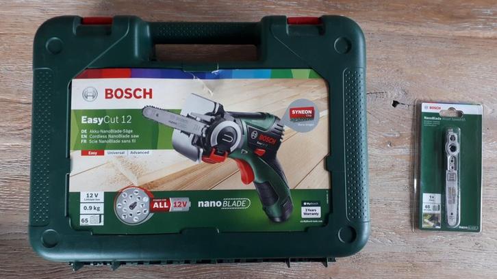 BOSCH EasyCut12 mini scie sur accu 12V, Bricolage & Construction, Outillage | Autres Machines, Utilisé, Enlèvement ou Envoi