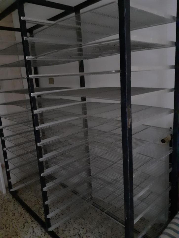 HORECA GRAND RAYONNAGE 160X50 AVEC GRILLES 80X50 ECHELLE, Maison & Meubles, Cuisine | Éléments de cuisine, Utilisé, 150 à 200 cm