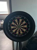Winmau blade 6 - verlichting - statief - mat, Sport en Fitness, Darts, Ophalen, Zo goed als nieuw