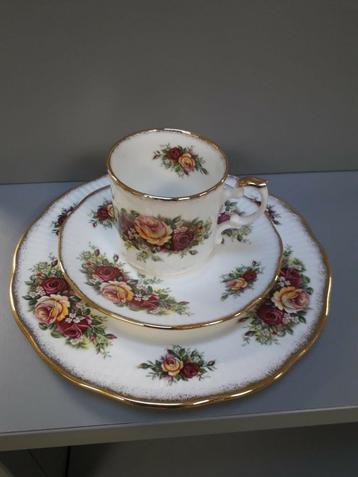 elizabethan english garden zesdelig koffie / theeservies  beschikbaar voor biedingen