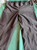 Pantalon noir pour femme M50 C&A, Vêtements | Femmes, Comme neuf, C&A, Noir, Pantalon ou Jeans