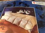 Heel mooi dekbed van lakenbos nooit gebruikt wegens te smal, Maison & Meubles, Chambre à coucher | Linge de lit, Beige, Enlèvement