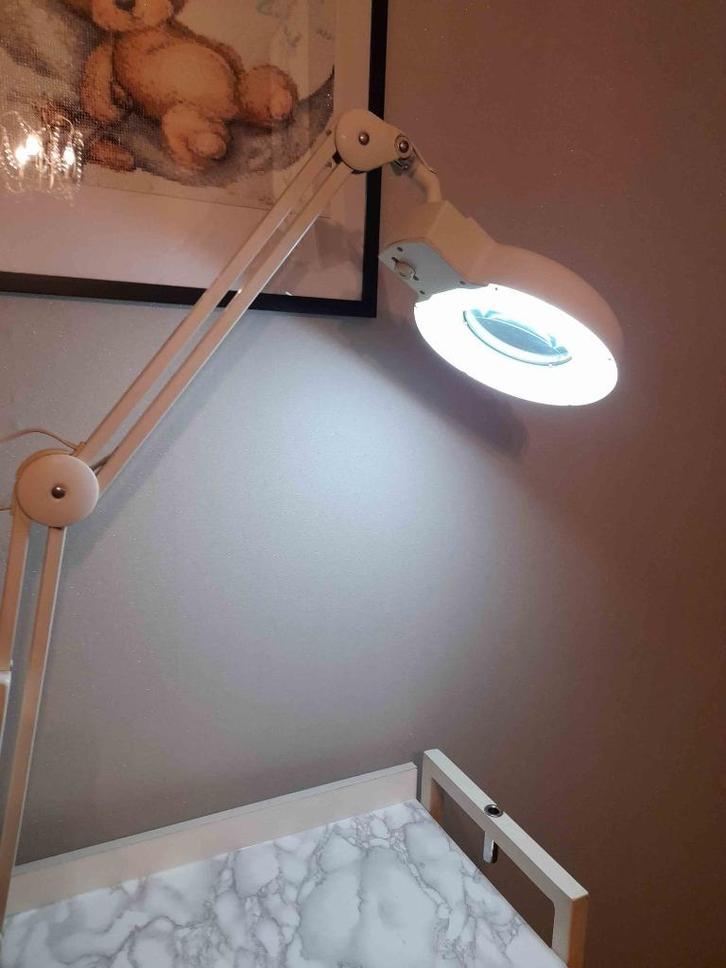 tafellamp en kaste met schuiven tegen ieder bod, Huis en Inrichting, Lampen | Tafellampen, Gebruikt, Ophalen