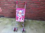 Roze poppen buggy met zwenkwieltjes en pop nog in verpakking, Baby Pop, Enlèvement, Neuf