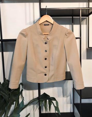 Beige blazer van Caroline Biss beschikbaar voor biedingen