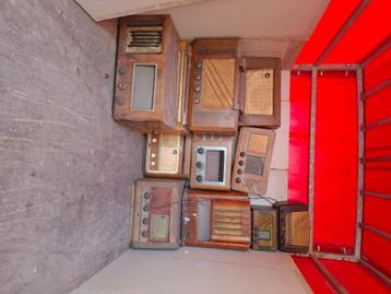 Vintage radio's  beschikbaar voor biedingen