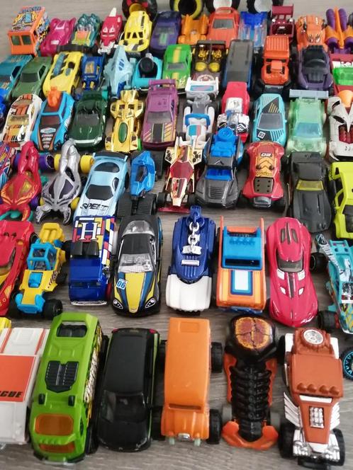 Hot wheels Groot lot 87st, Kinderen en Baby's, Speelgoed |Speelgoedvoertuigen, Zo goed als nieuw, Ophalen