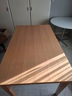 Eetkamertafel, Enlèvement