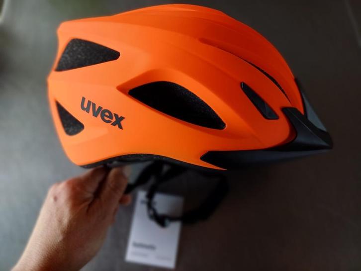 Splinternieuwe fietshelm Uvex Viva 3 orange mat, Fietsen en Brommers, Fietsaccessoires | Fietshelmen, Nieuw, Heer of Dame, M, Ophalen