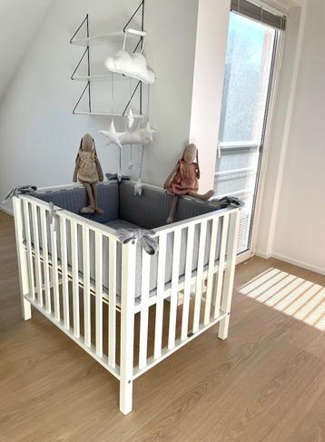 Parc blanc bébé Childwood - Téo cherche Amour Fou beschikbaar voor biedingen