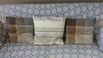 3 Bruine/ lichtblauwe/ ecru kussentjes, Huis en Inrichting, Woonaccessoires | Kussens, Ophalen of Verzenden, Gebruikt, Overige kleuren