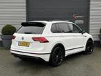 Volkswagen Tiguan 1.5 TSI R-Line | Panoramadak | Adaptive Cr, Gebruikt, Wit, Bedrijf, 5 zetels