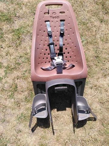 YEPP maxi fietsstoel achterzitje bruin beschikbaar voor biedingen
