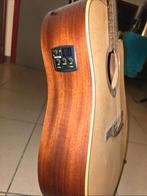 Guitare electro acoustique Lag tramontane, Muziek en Instrumenten, Snaarinstrumenten | Gitaren | Akoestisch, Ophalen, Zo goed als nieuw
