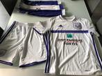 Voetbal outfit RSC Anderlecht 13-14 jaar, Sports & Fitness, Football, Taille S, Accessoires de club, Enlèvement ou Envoi