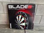 Nieuw dartsset Blade6 met achterwand, Ophalen, Nieuw