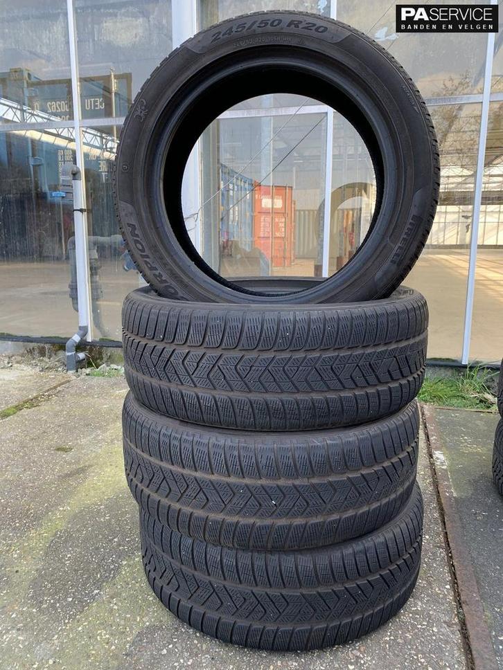 4x Pirelli Scorpion winterbanden 245 50 20 met 5.8 mm, Auto-onderdelen, Banden en Velgen, Velg(en), Gebruikt, Ophalen of Verzenden