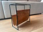 Tijdschriftenhouder Metaal - Leer, Huis en Inrichting, Woonaccessoires | Krantenbakken en Lectuurbakken, Ophalen, Zo goed als nieuw