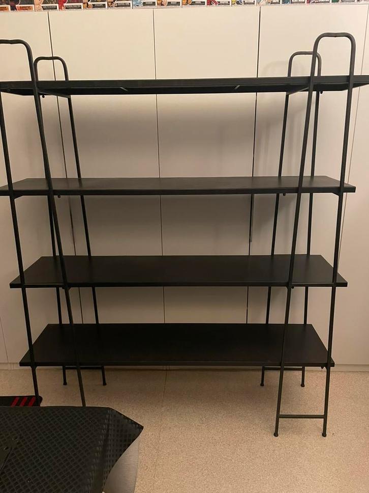 Zwart ijzeren rek, Huis en Inrichting, Woonaccessoires | Wandplanken en Boekenplanken, Zo goed als nieuw, Ophalen