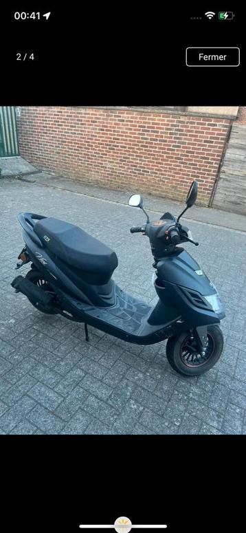 Scotter gts classe A (50cc), Autres modèles, Comme neuf, Enlèvement, Classe A (25 km/h)