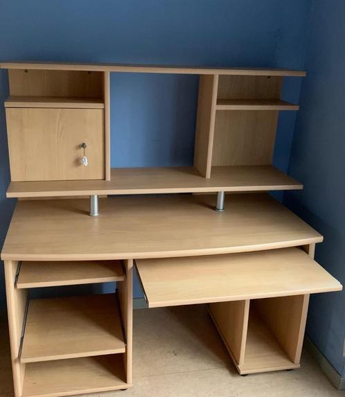 Bureau, Huis en Inrichting, Bureaus, Zo goed als nieuw, Bureau, Ophalen