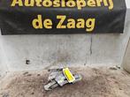 Motorkap Scharnier van een Mercedes B-Klasse, Auto-onderdelen, Ophalen of Verzenden, 3 maanden garantie, Gebruikt, Mercedes-Benz