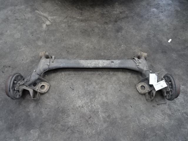 TRAIN ARRIERE Volkswagen Polo IV (9N1 / 2/3), Autos : Pièces & Accessoires, Freins & Transmission, Volkswagen, Utilisé