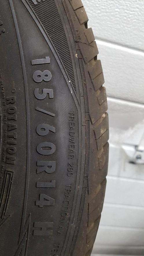 Pneus 185/60x14 h Uniroyal monté sur jantes, Auto-onderdelen, Banden en Velgen, Band(en), Ophalen