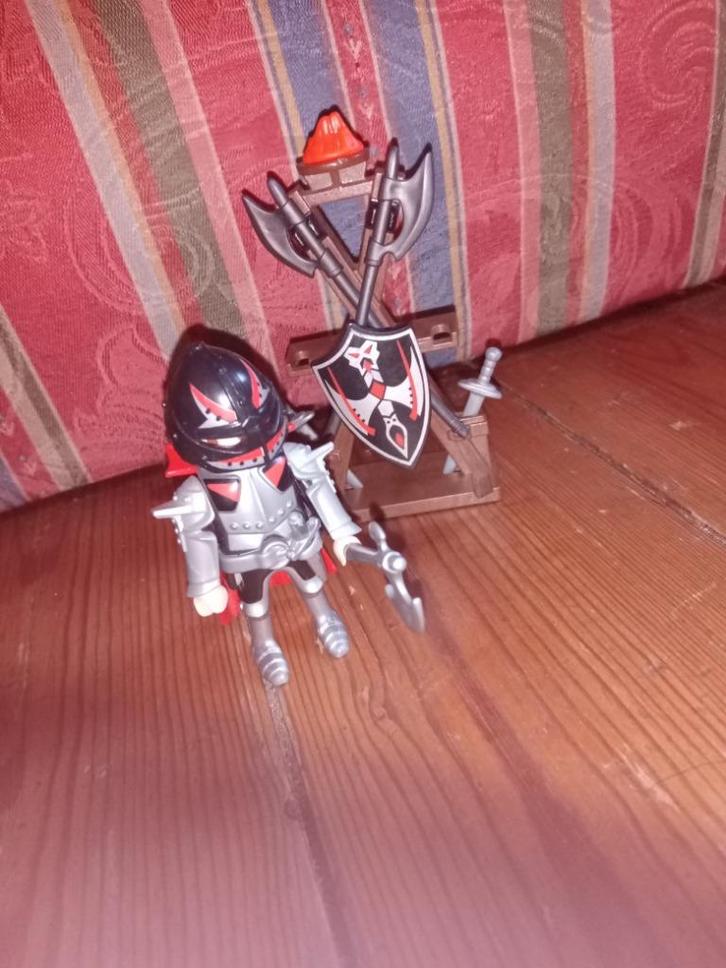playmobil Chevalier et armes de combats  5409, Enfants & Bébés, Jouets | Playmobil, Utilisé, Enlèvement