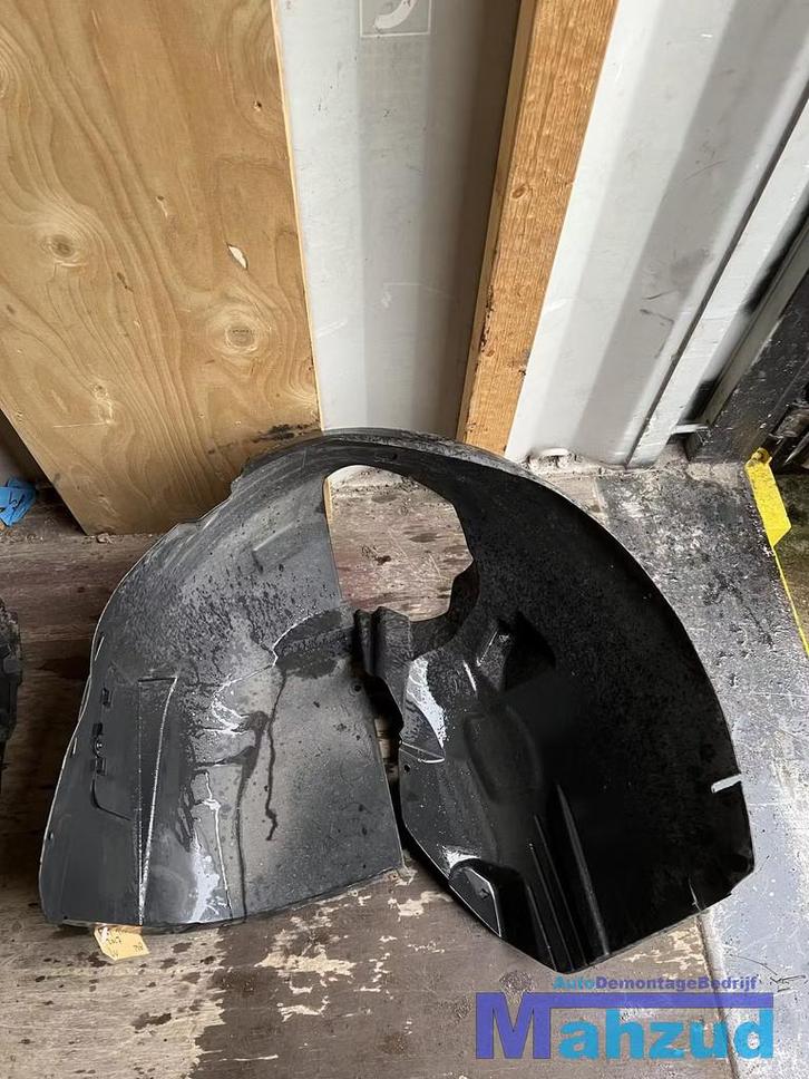 FIAT TIPO Links voor modderkuip wielkuip 2016+, Auto-onderdelen, Carrosserie, Fiat, Voor, Links, Gebruikt