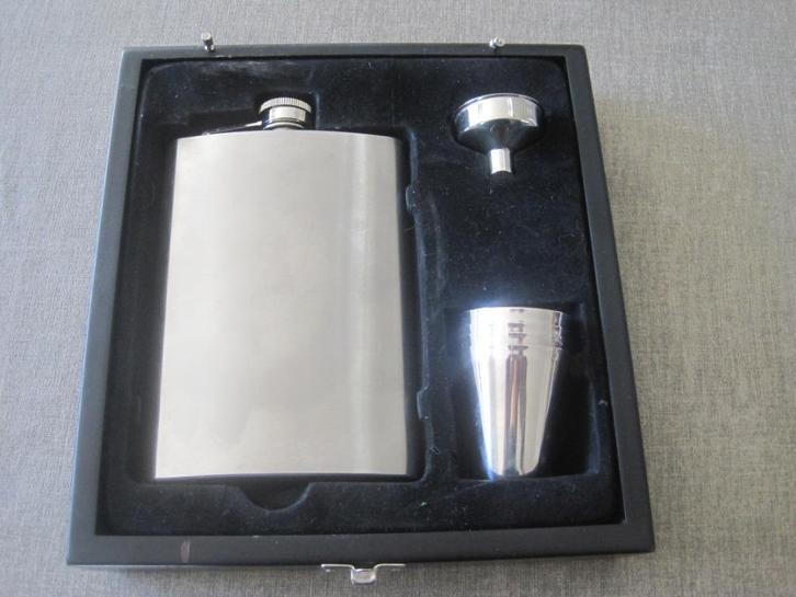 outdoor borstfles, heupfles RVS toebehoren, Hobby en Vrije tijd, Overige Hobby en Vrije tijd, Zo goed als nieuw, Ophalen of Verzenden