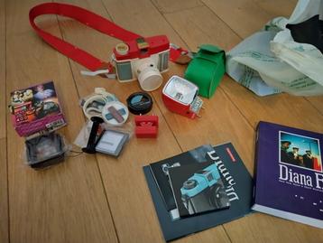 Lomography Diana F+ Special Edition camera en accessoires beschikbaar voor biedingen