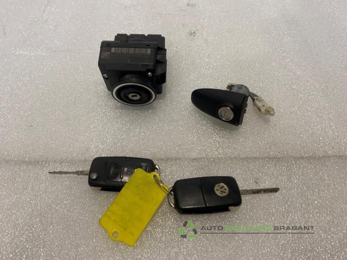 Kontaktslot + Sleutel van een Volkswagen Crafter, Auto-onderdelen, Overige Auto-onderdelen, Volkswagen, Gebruikt, 3 maanden garantie