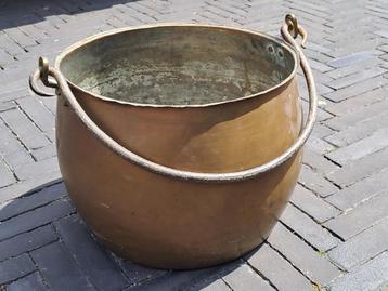 Koperen ketel  beschikbaar voor biedingen