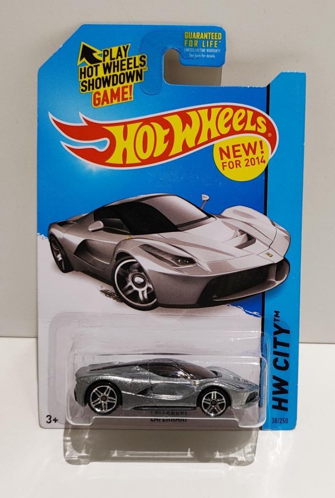 Hot Wheels Ferrari LaFerrari Zilver Long Card (uit 2014), Hobby en Vrije tijd, Modelauto's | Overige schalen, Ophalen of Verzenden