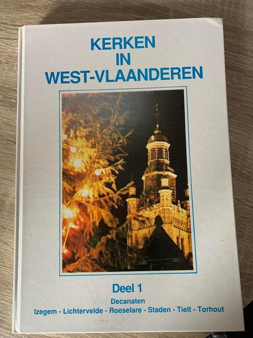 (IZEGEM ROESELARE STADEN TIELT TORHOUT) Kerken in West-Vlaan, Livres, Histoire & Politique, Utilisé, Enlèvement ou Envoi