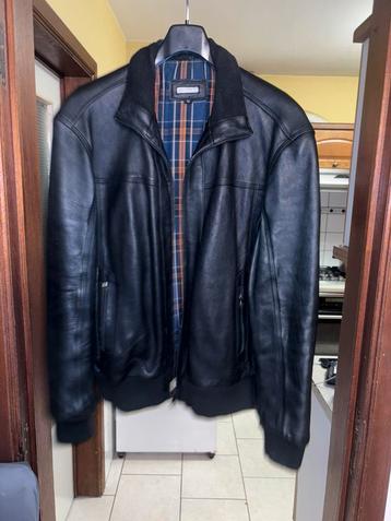 Veste en cuir, peau de vachette beschikbaar voor biedingen