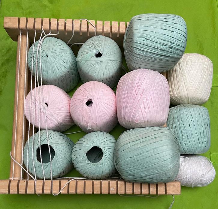 DIY doopsuikermandjes haken met papiergaren, loper weven, Enfants & Bébés, Cadeaux d'accouchement & Assiettes de naissance, Comme neuf