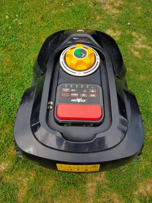Robot grasmaaier te koop, Tuin en Terras, Grasmaaiers, Gebruikt, Accu-grasmaaier, Minder dan 30 cm, Cirkelmaaier, Mulchfunctie