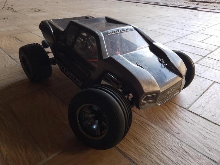 1:10 Arrma BLX Brushless RC auto, Hobby en Vrije tijd, Modelbouw | Radiografisch | Auto's, Zo goed als nieuw, Auto offroad, Elektro