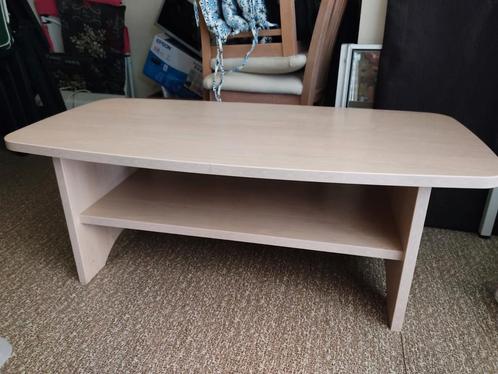 Salontafel met extra plank onderaan, Huis en Inrichting, Tafels | Salontafels, Gebruikt, Minder dan 50 cm, 100 tot 150 cm, Overige vormen