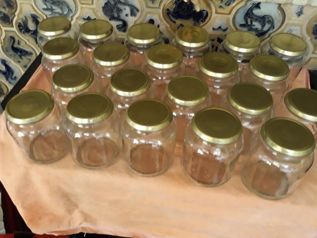 glazen bokalen met gouden schroefdeksel  55 cl  22 id. stuks, Ophalen, Zo goed als nieuw, Overige typen