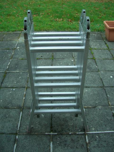 Echelles pliable ALTREX + plancher echaffaudage, Doe-het-zelf en Bouw, Ladders en Trappen, Gebruikt, Ladder, 2 tot 4 meter, Opvouwbaar of Inschuifbaar