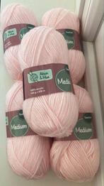 5 bollen wol roze., Hobby en Vrije tijd, Breien en Haken, Ophalen, Nieuw