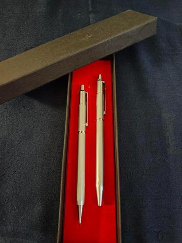 BALLOGRAF SIGNUM BRUSHED CHROME beschikbaar voor biedingen