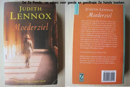 106 - Moederziel - Judith Lennox, Boeken, Romans, Zo goed als nieuw, Wereld overig, Ophalen of Verzenden
