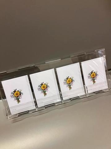 3 Plexi presentatiestaanders wenskaarten beschikbaar voor biedingen