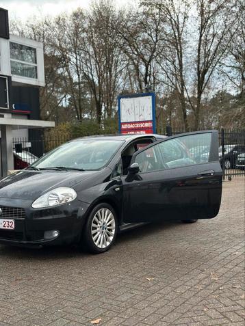 Fiat grande punto 1.4 airco moet weg, Auto's, Fiat, Grande Punto, Zwart, Handgeschakeld, Particulier