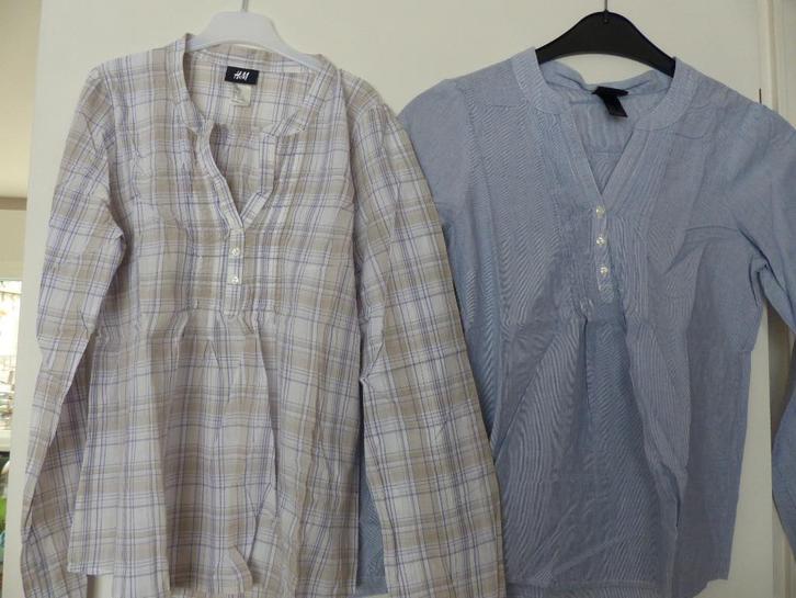 H&M 2 losse bloesjes - maat 34, Kleding | Dames, Blouses en Tunieken, Zo goed als nieuw, Maat 34 (XS) of kleiner, Blauw, Ophalen of Verzenden